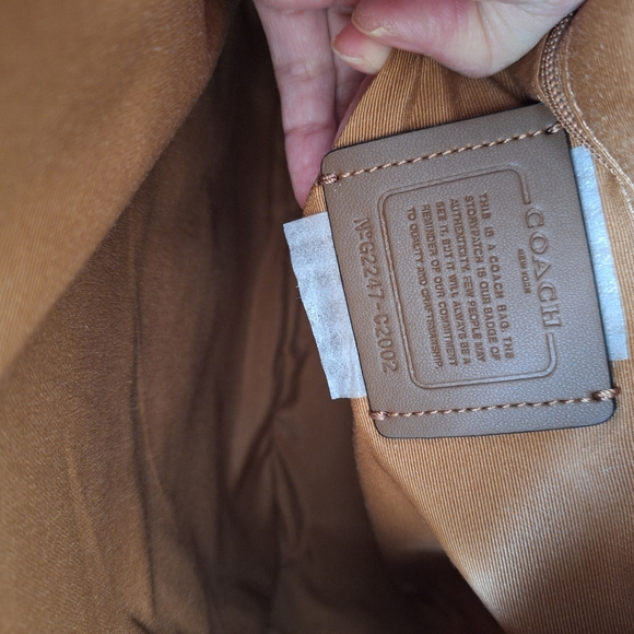 Coach Jordyn Backpack In Blocked Signature CanvasComparable Value$450 - Picture 8 of 10